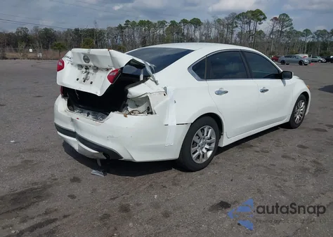 2017 Nissan Altima 2.5/2.5 S/2.5 Sl/2.5 Sr/2.5 Sv из США, поврежденный, VIN 1N4AL3APXHC114418